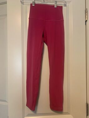 Lululemon Align Leggings, 23 inch, Sz 2
GUC, some wash wear